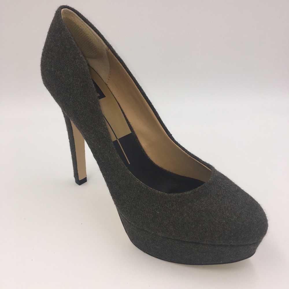 Dolce Vita “Rosane” Olive Green Platform Pumps